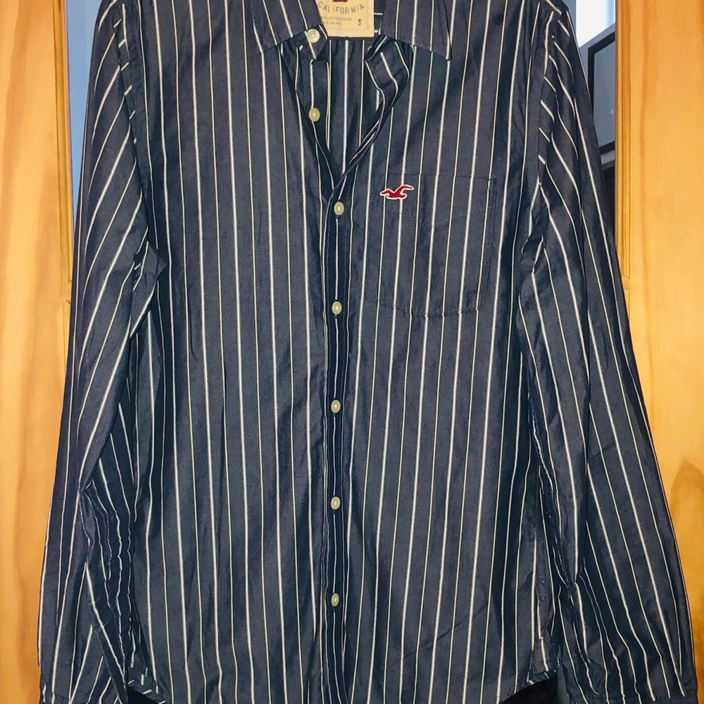 Men’s Hollister Button Down The Front Shirt